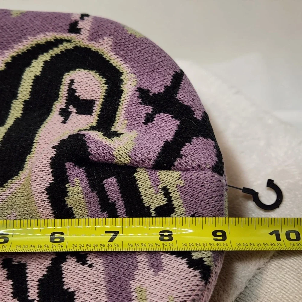 Supreme x New Era Chicago White Sox Camo Knit Beanie Hat OSFM Pink Black